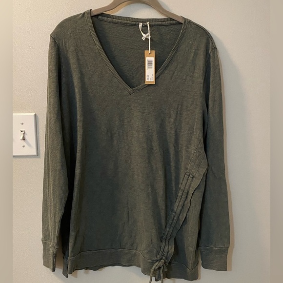 Hello Nite medium slate grey long sleeve 100% cotton knit V-neck top NWT - Picture 1 of 5
